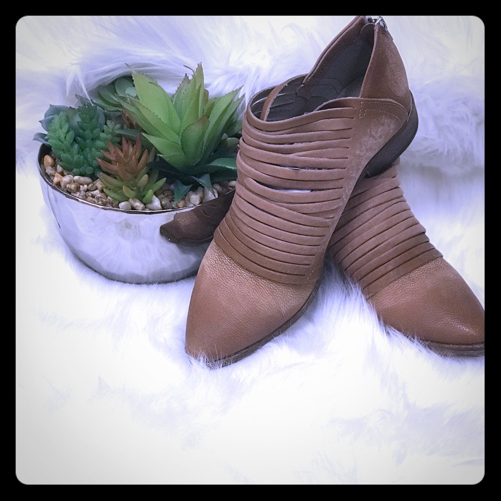 🛑SOLD🛑 Free People Lost Vally Ankle Boot